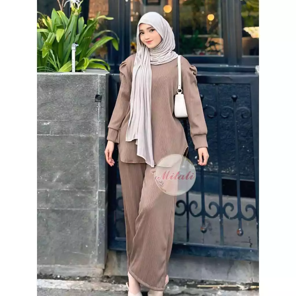 [READY KIRIM] D - Promo BUY 1 GET 1 Paket Oneset Nina Simple  Elegan Knit Condru